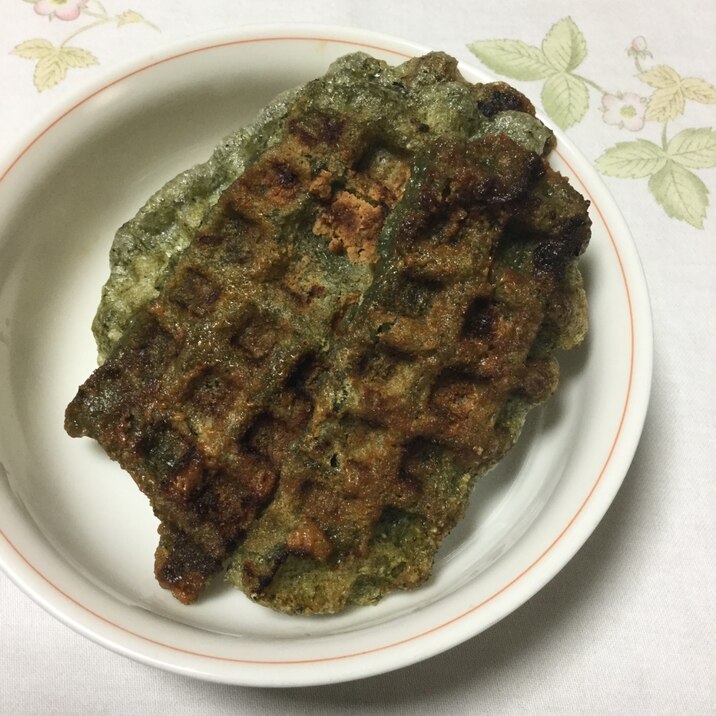 よもぎ餅のきな粉ワッフル